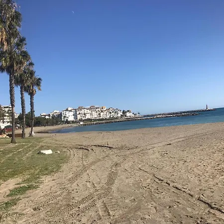 Huzav Beachfront Villa, Puerto Banus, Apartment *