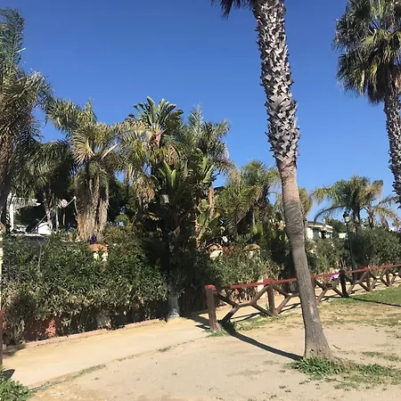 Apartment Huzav Beachfront Villa, Puerto Banus, Marbella